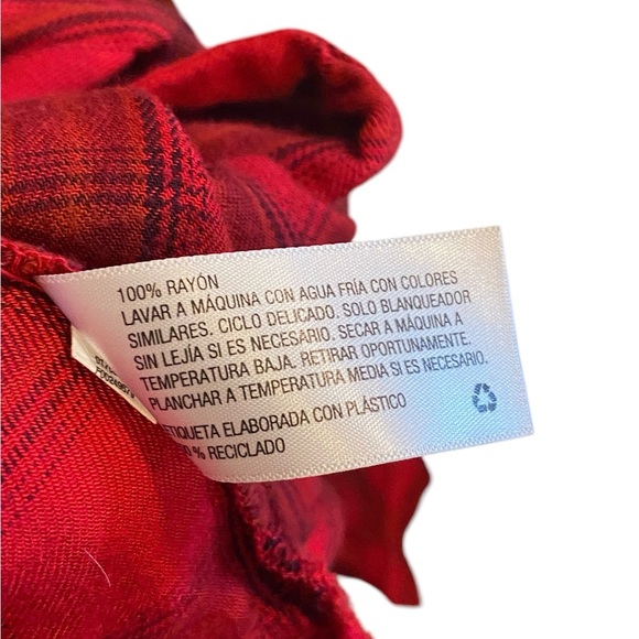 Mossimo Red Plaid Collared Faux wrap Fall Holiday cabincore button down shirt - Picture 4 of 6
